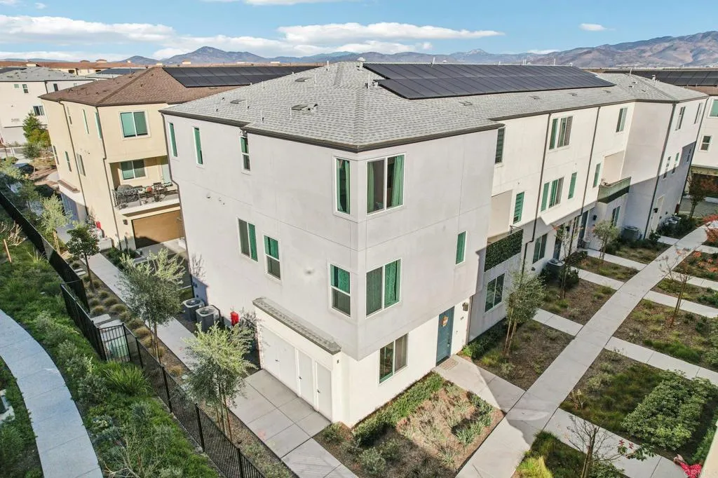 https://cdn.realtyfeed.com/cdn/127/306606354/69ce88361165378e056014bfc05d4346.webp
