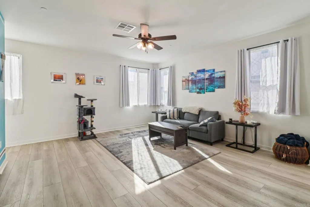 Photo #2: PTP2509206 Listing: Photo #2