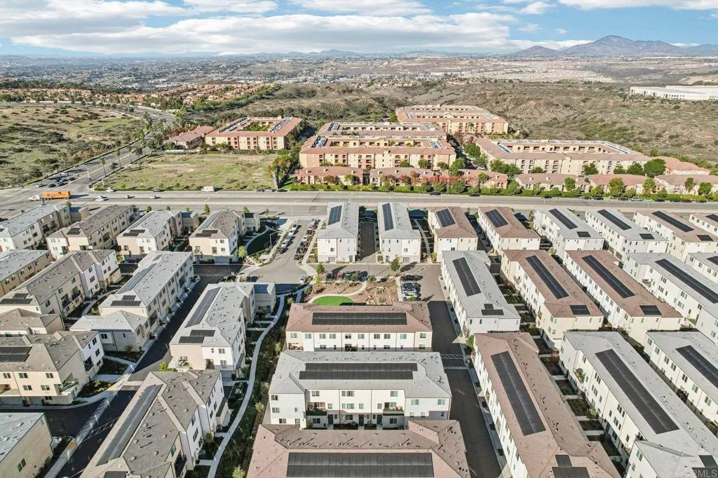 https://cdn.realtyfeed.com/cdn/127/306606354/9fcc817dca0491ce97b9b444349b06a9.webp