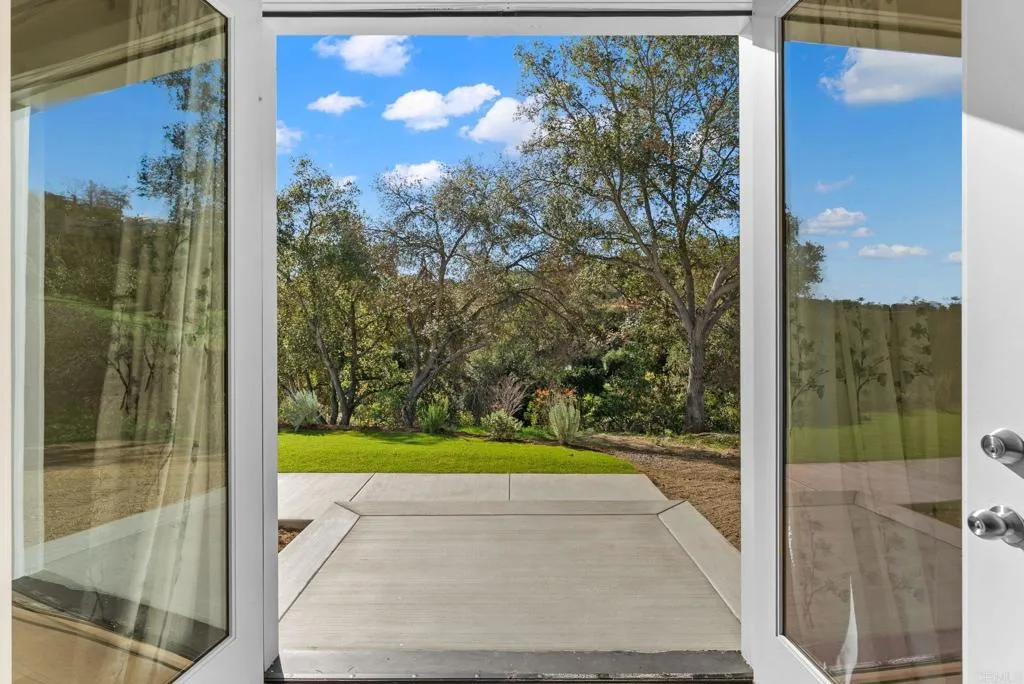 https://cdn.realtyfeed.com/cdn/127/306606426/6857849f1ba73ed3f79c08ce419daf9d.webp