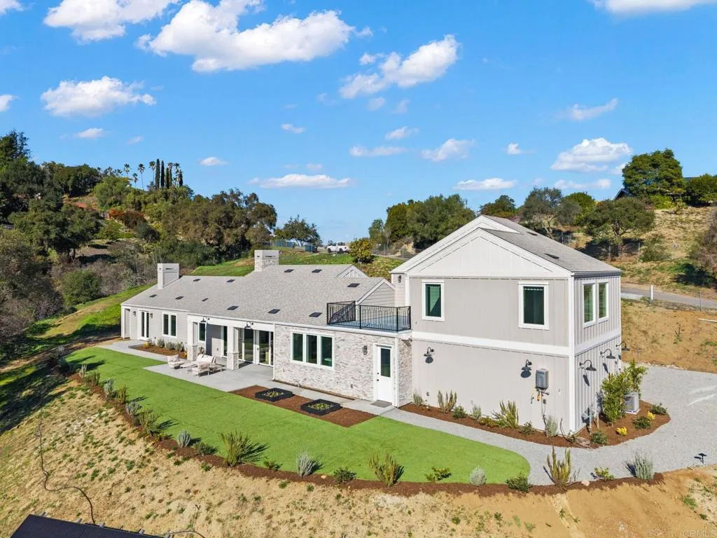 https://cdn.realtyfeed.com/cdn/127/306606426/88668cda794444997636085061527ea9.webp