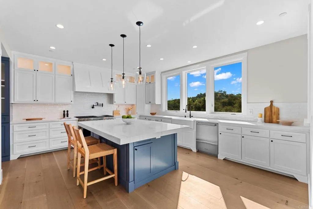 https://cdn.realtyfeed.com/cdn/127/306606426/fc532534836e22a923b69b65a30e23fb.webp