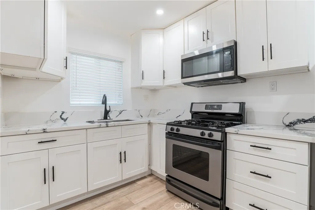 7348 Florence Unit 4, Downey, CA 90240 - Photo 3 of 16, Downey, CA