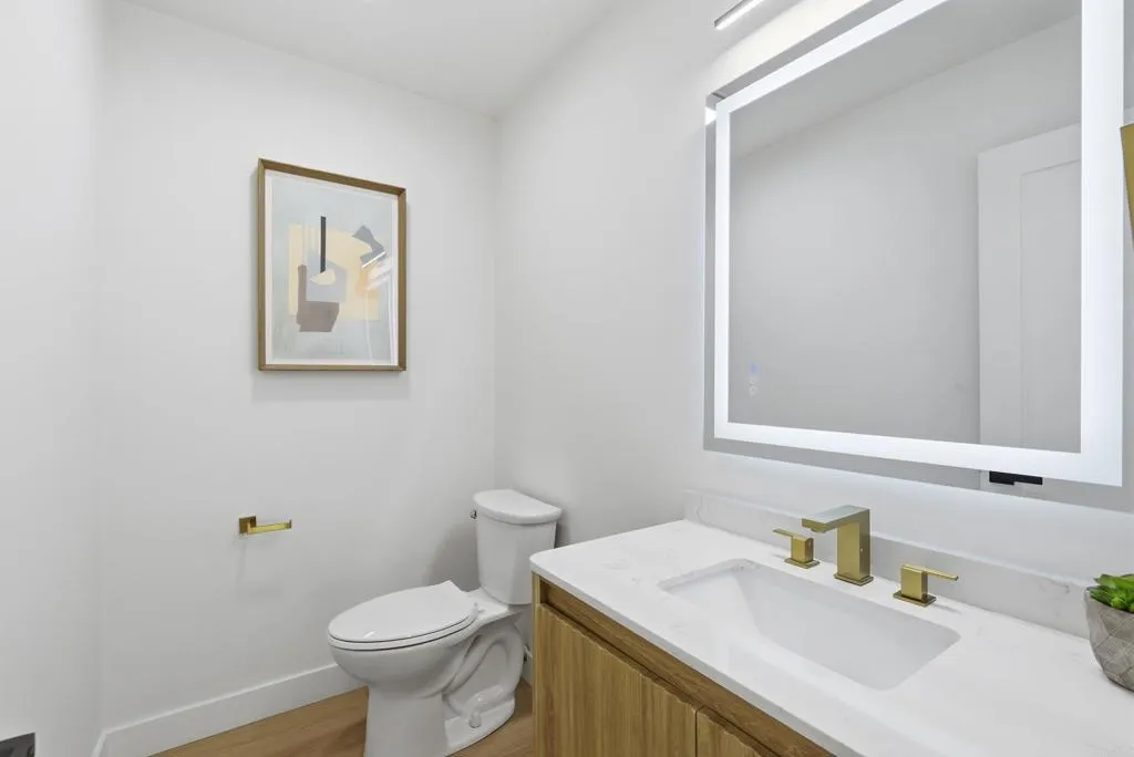 https://cdn.realtyfeed.com/cdn/127/306606464/15abb72c1e284ad38392e695a4bfc290.webp