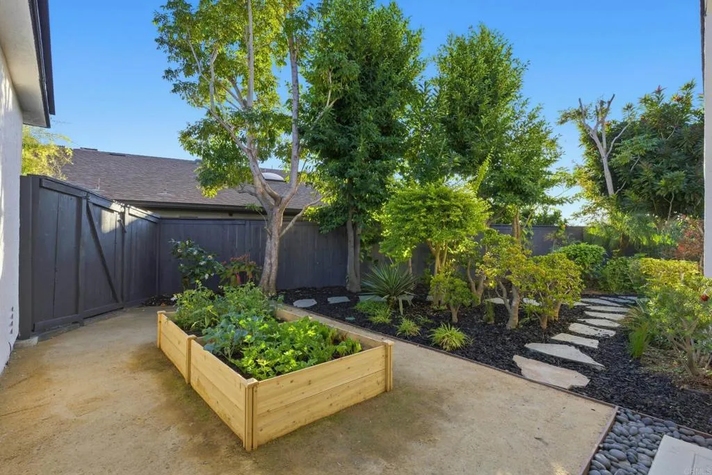 https://cdn.realtyfeed.com/cdn/127/306606464/99e7d5ed762a12358d217267801e45ac.webp