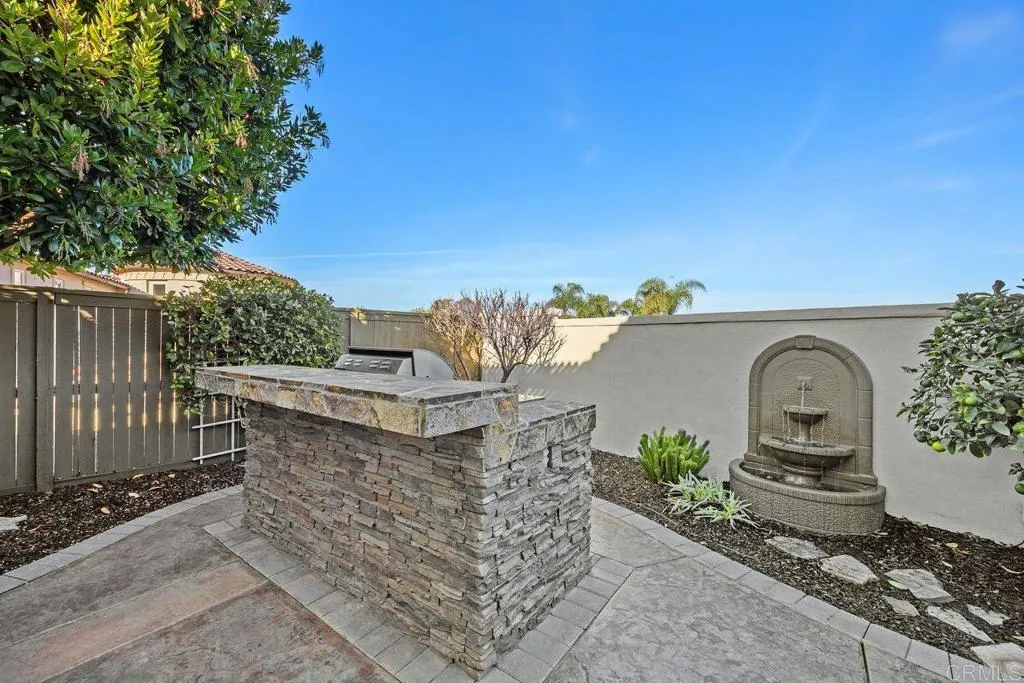 https://cdn.realtyfeed.com/cdn/127/306606471/4b6d7e93236f29418897182c14c85d5d.webp