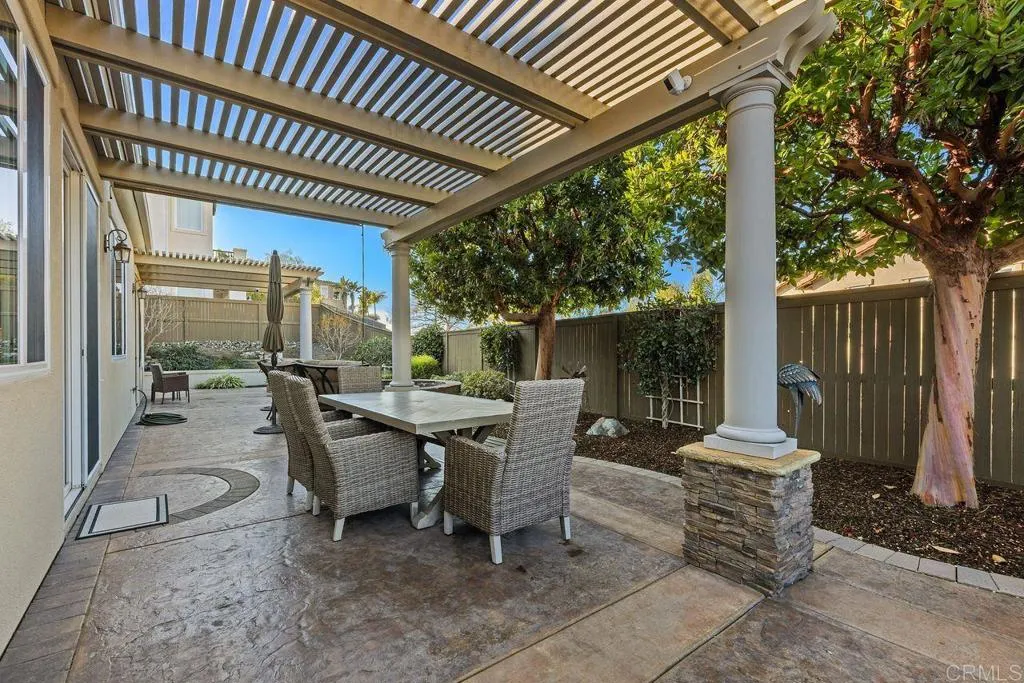 https://cdn.realtyfeed.com/cdn/127/306606471/5d2862b1a18c1648934c187d7038be81.webp