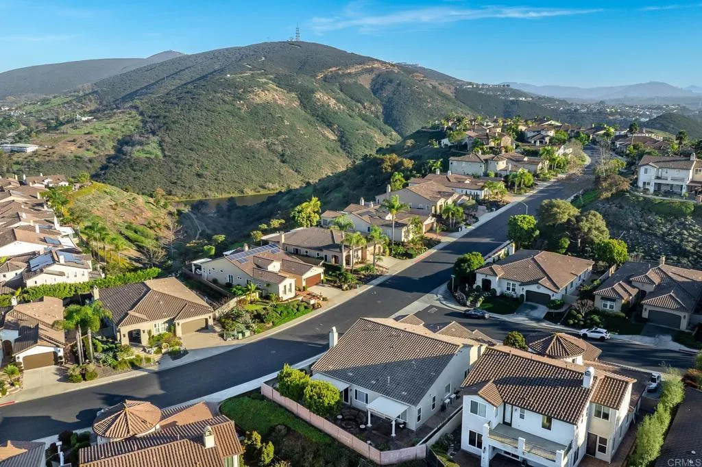 https://cdn.realtyfeed.com/cdn/127/306606471/9b94d278c4c256d61a25926951361df2.webp
