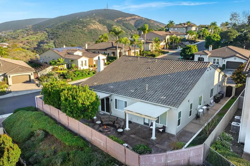 https://cdn.realtyfeed.com/cdn/127/306606471/cf315054595b54762b0b482d737a1be7.webp