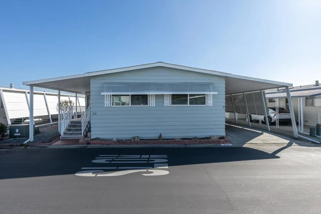 https://cdn.realtyfeed.com/cdn/127/306606602/492722021afdc02cea10f02f01a33a1b.webp