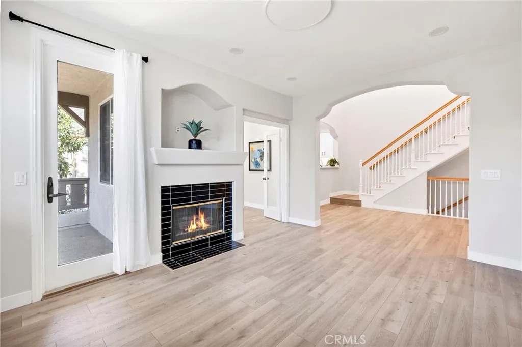 https://cdn.realtyfeed.com/cdn/127/306606615/907064edbd79b53504bacc4cb099e197.webp
