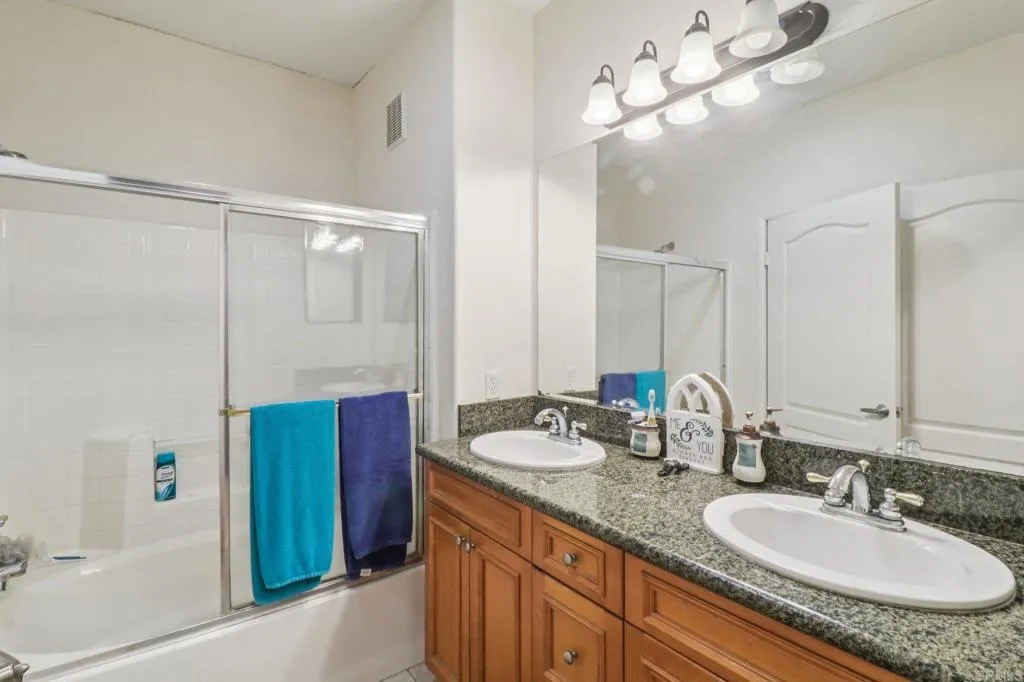 10978 Serafina Lane, San Diego, CA, 92128