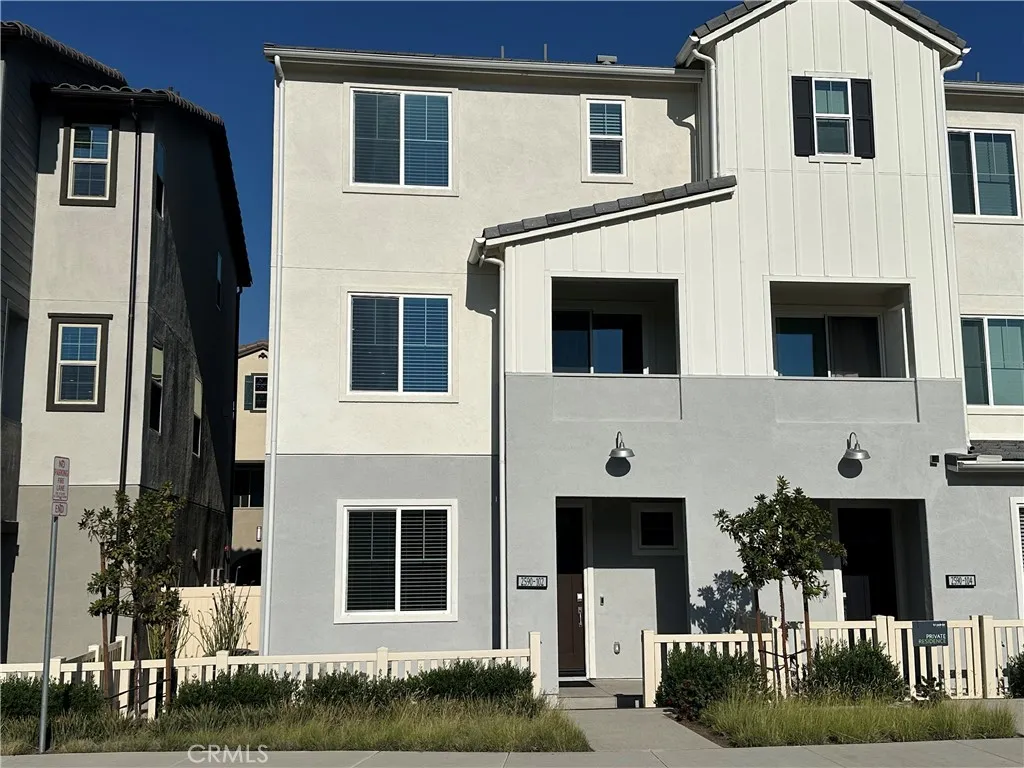 2590 Sprout Lane, Corona, CA 92883 - Main photo, Corona, CA