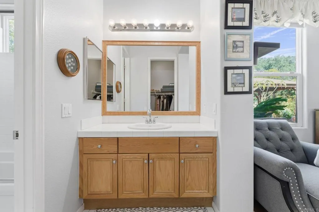 https://cdn.realtyfeed.com/cdn/127/306606742/18c3ce3c1839f36c60f204b990881459.webp