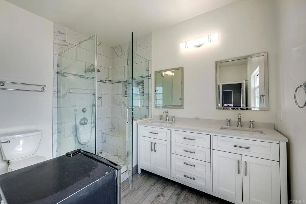 https://cdn.realtyfeed.com/cdn/127/306606744/565d32f4acad60275f721506f7df1862.webp