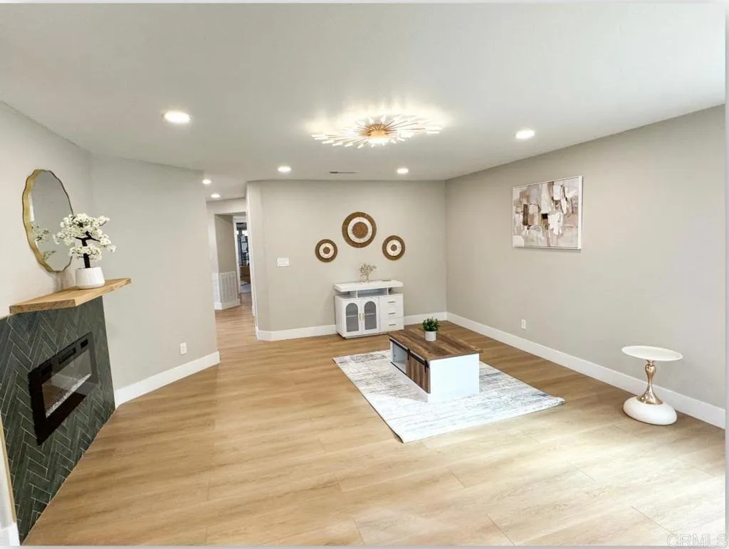 https://cdn.realtyfeed.com/cdn/127/306606749/0b784e774843d9727f302c83b71b17b4.webp