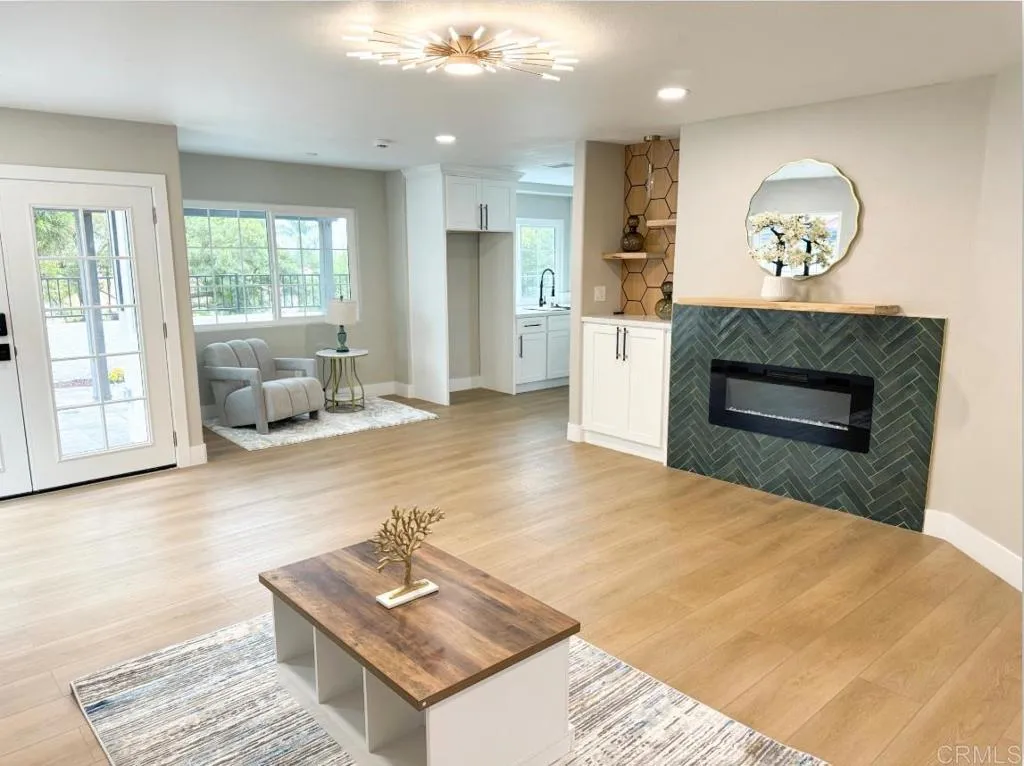 https://cdn.realtyfeed.com/cdn/127/306606749/39e23c4cbb558c44280d38be944728e8.webp