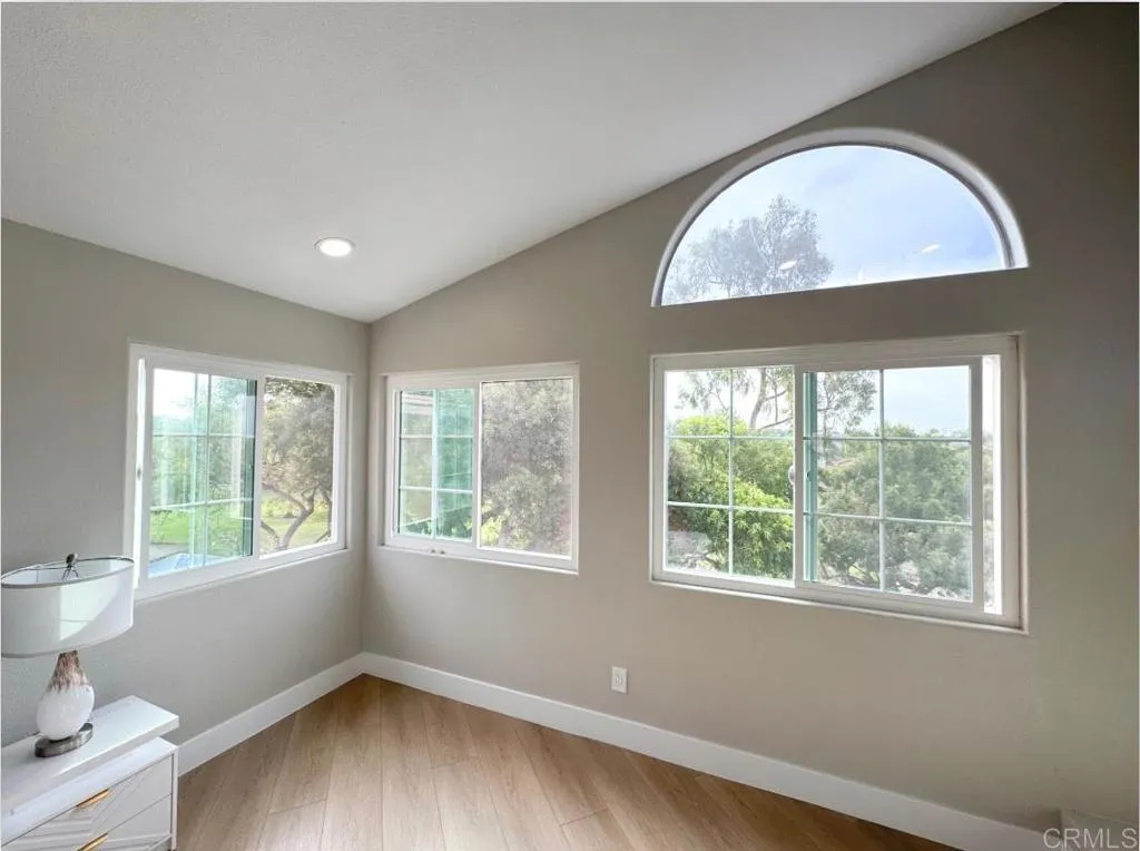 https://cdn.realtyfeed.com/cdn/127/306606749/43c8f6b21eddba634bb57645c9123b34.webp