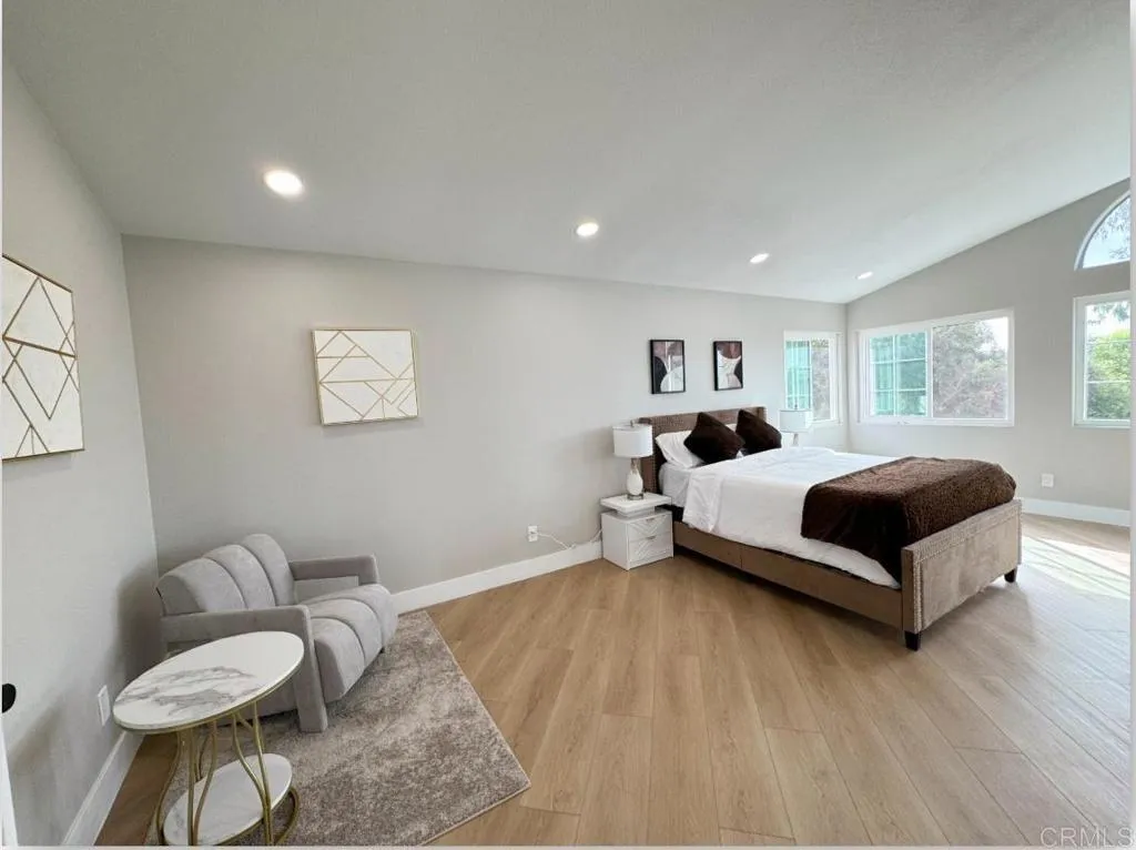 https://cdn.realtyfeed.com/cdn/127/306606749/546ee53af9826b4a3240131c33964d96.webp