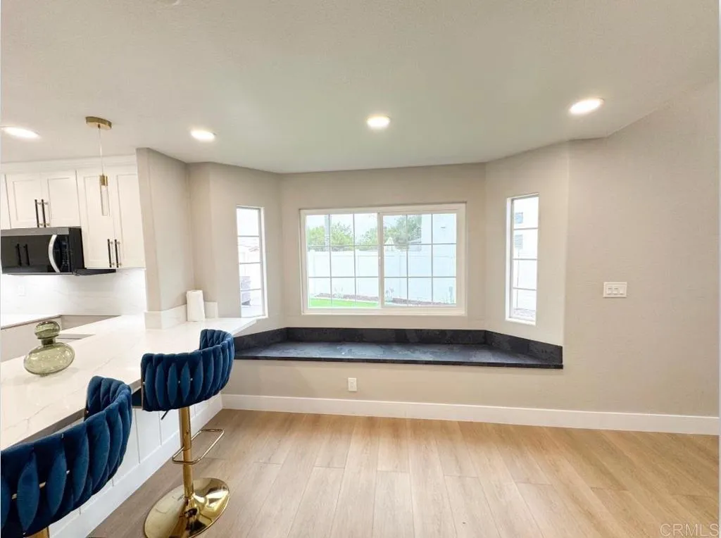 https://cdn.realtyfeed.com/cdn/127/306606749/7de6e0869937001ce15f02539c024d36.webp