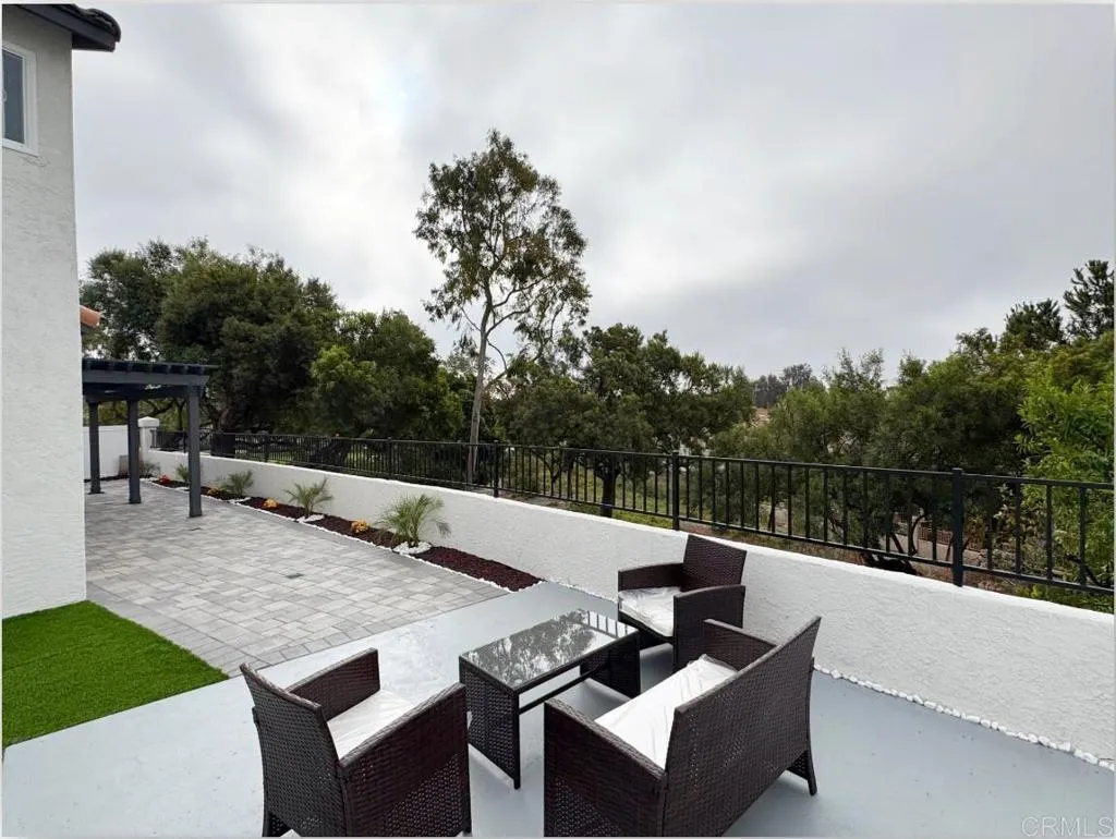 https://cdn.realtyfeed.com/cdn/127/306606749/ce5e50c6e330156f9156d16676143e7e.webp
