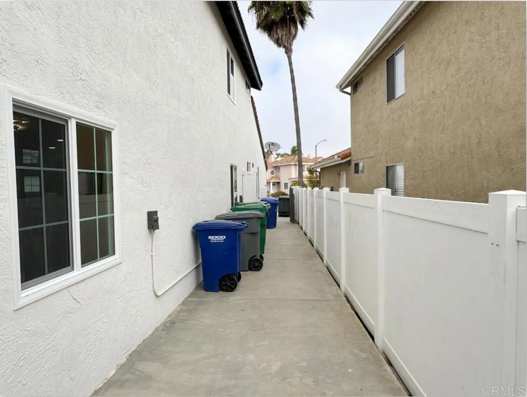 https://cdn.realtyfeed.com/cdn/127/306606749/f0d38c78b783d601f5d1af5fae4c8590.webp