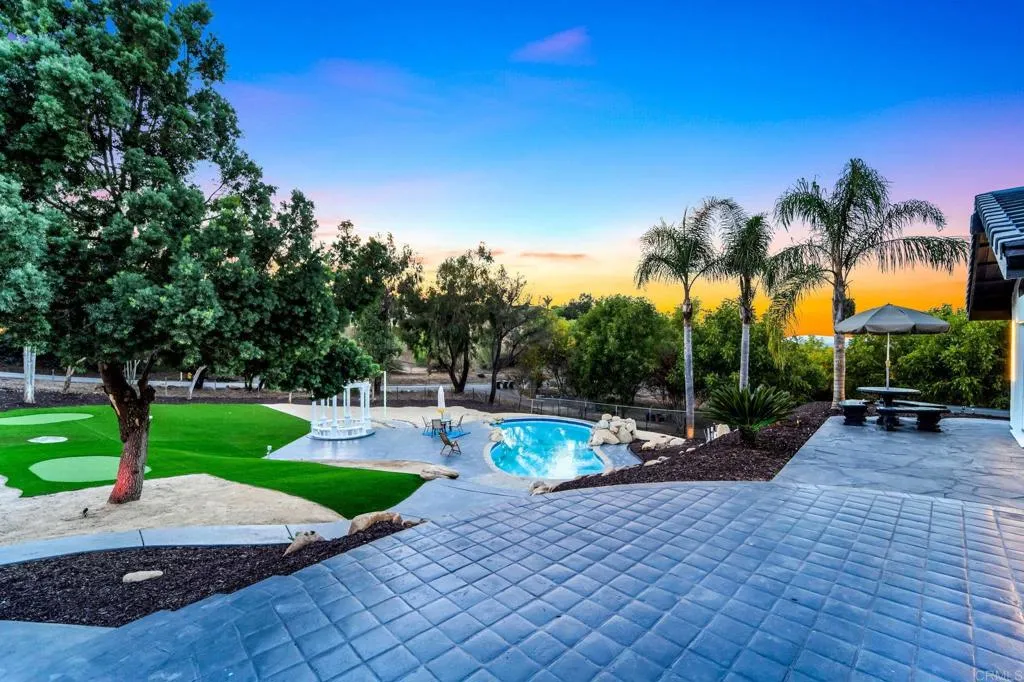 https://cdn.realtyfeed.com/cdn/127/306606757/3426ac395a766eb8cecb5555c273f6bb.webp