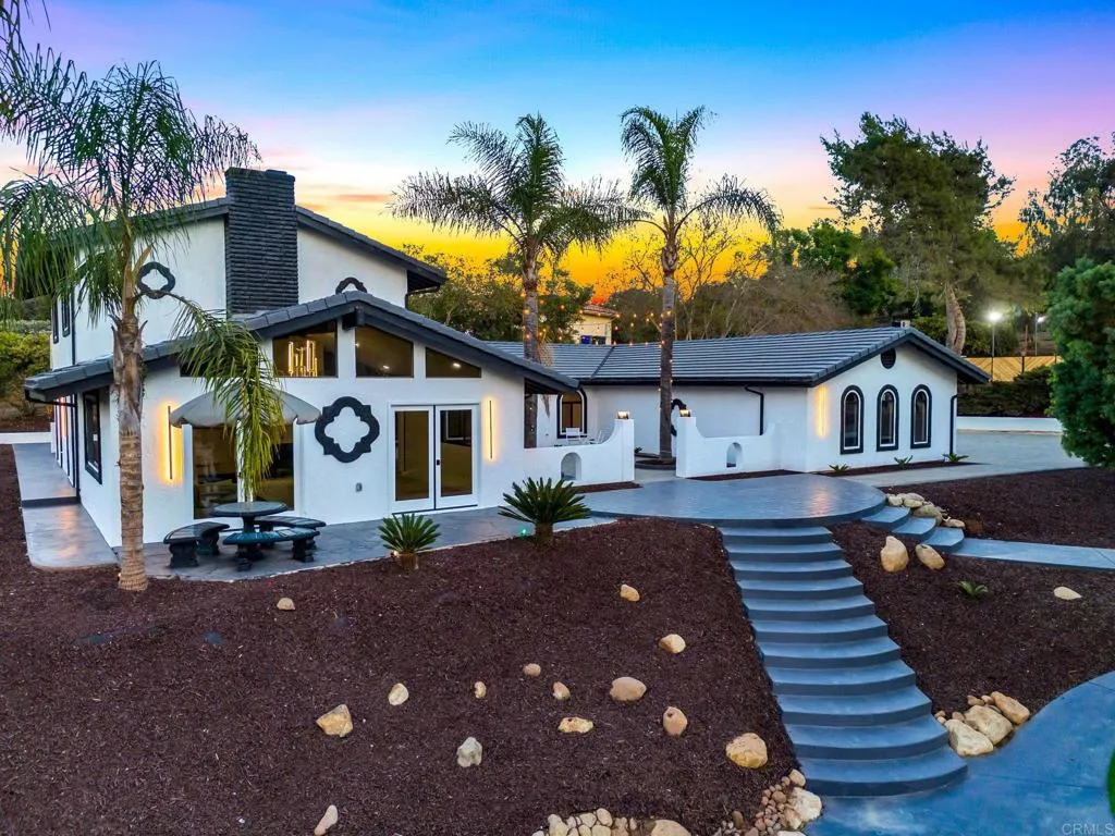 https://cdn.realtyfeed.com/cdn/127/306606757/5afc52426c31fa4843ac6b5f4347d15c.webp