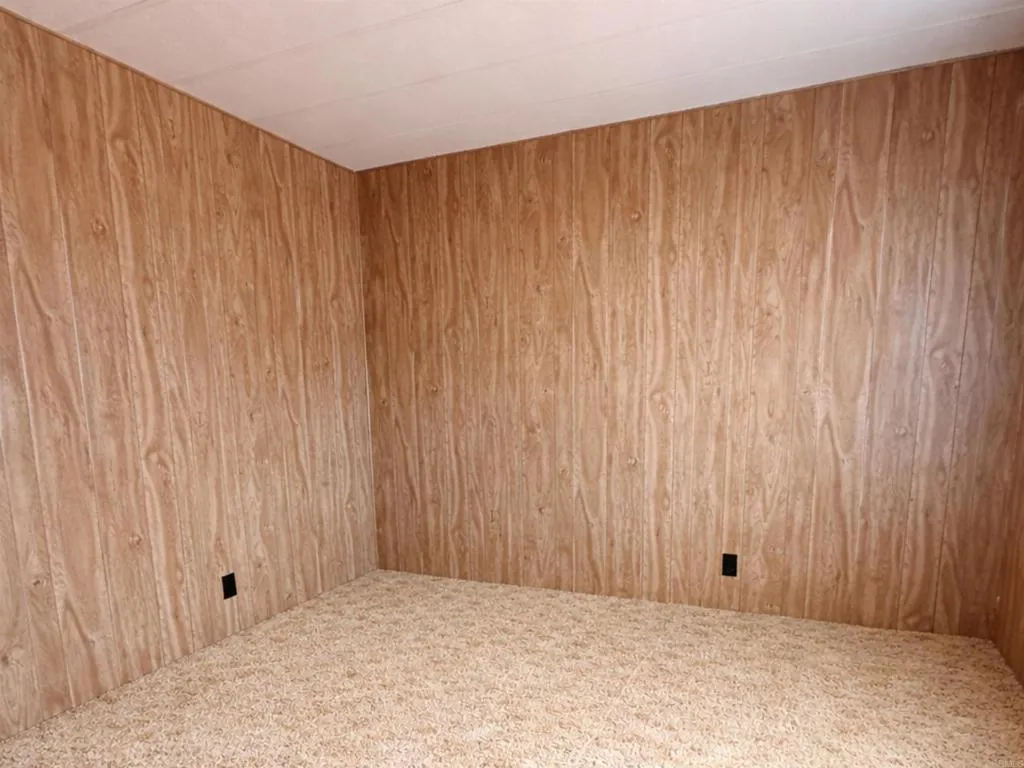 https://cdn.realtyfeed.com/cdn/127/306606875/1e2dd25cec7cbc8baaa16c8cb5264e3f.webp