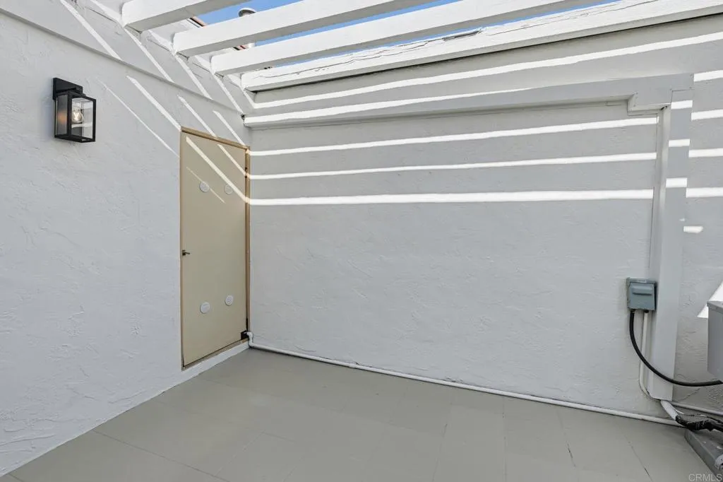 https://cdn.realtyfeed.com/cdn/127/306606878/a66b0ee00490b8568fafa50082ea0324.webp