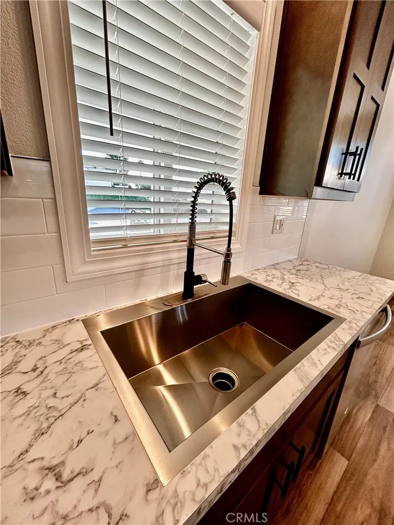 1536 S state UNIT 122, Hemet, CA, 92543