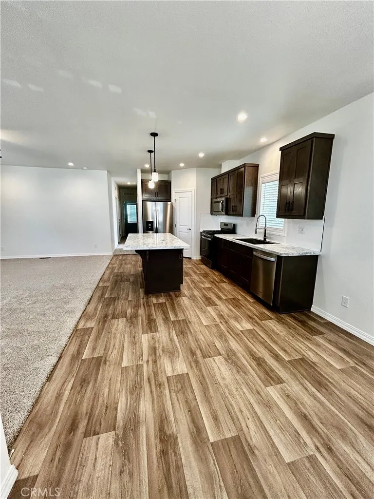 1536 S state UNIT 122, Hemet, CA, 92543