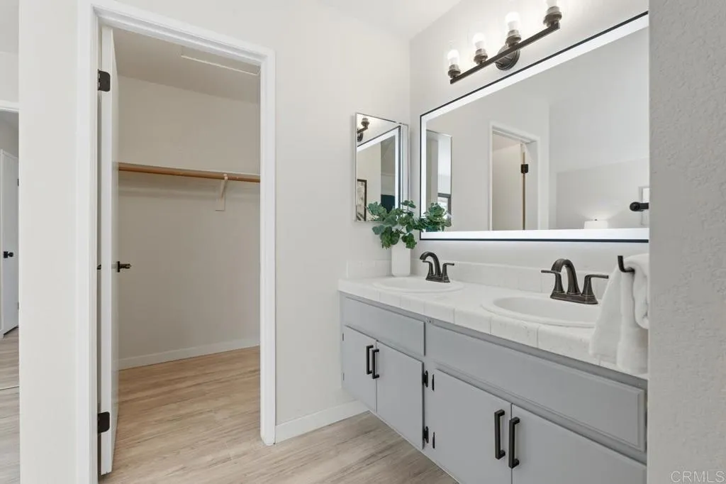 Photo #37: NDP2511552 Listing: Photo #37