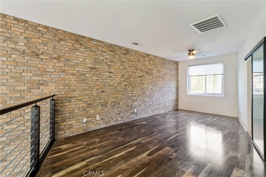 Photo #8: DW25278787 Listing: Photo #8