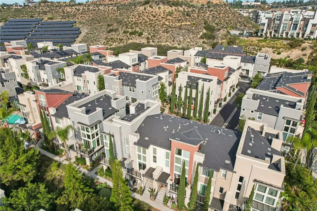 https://cdn.realtyfeed.com/cdn/127/306607240/cdc65bc19a93a57020e5656f674854ce.webp