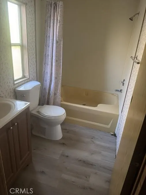 https://cdn.realtyfeed.com/cdn/127/306607299/54b40a9ba2bed1c78213612189aac988.webp