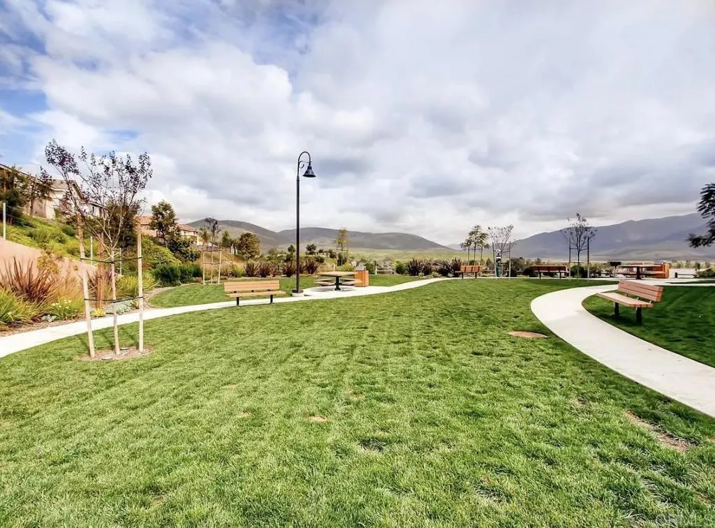 Photo #4: NDP2511555 Listing: Photo #4