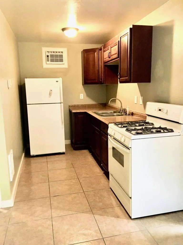 https://cdn.realtyfeed.com/cdn/127/306607451/a6df89a6abf0e25094123d76ca4fba21.webp