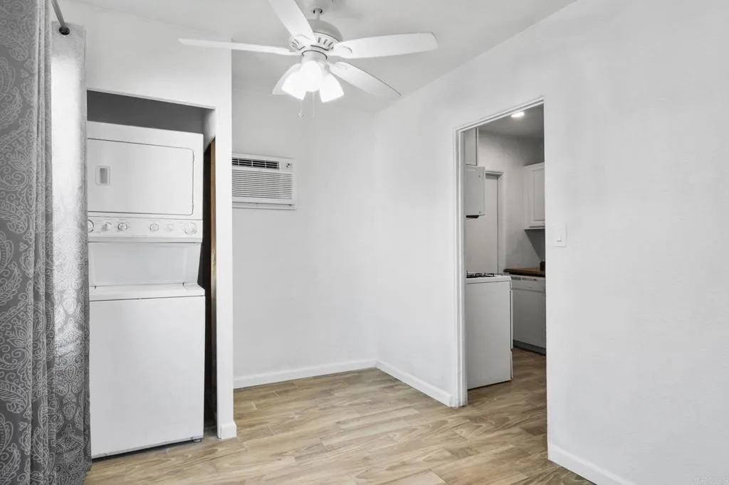https://cdn.realtyfeed.com/cdn/127/306607451/aad1b6a551e7a318645884980af0e849.webp