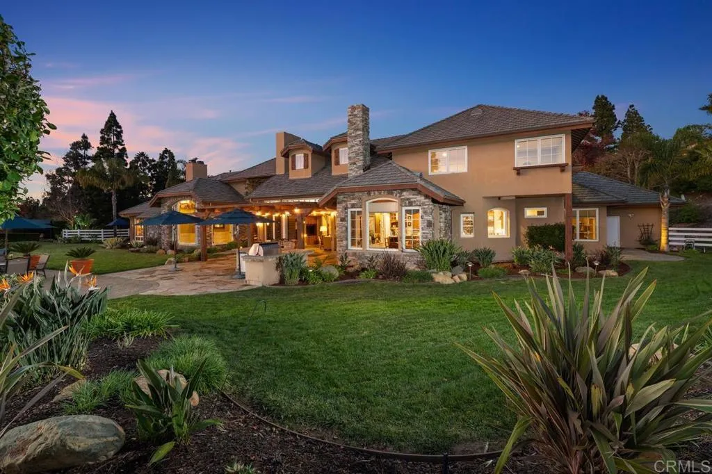 https://cdn.realtyfeed.com/cdn/127/306607473/416e1e935018ad90a5b2f4c5b1128ca9.webp
