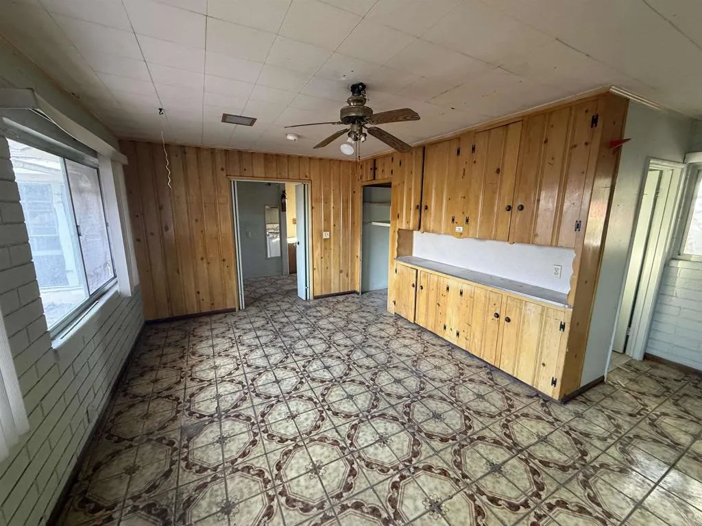 https://cdn.realtyfeed.com/cdn/127/306607526/8d757200e257f0849e97554bd1956063.webp