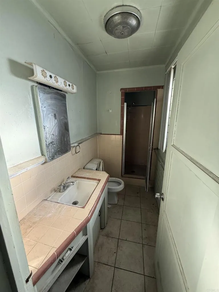 https://cdn.realtyfeed.com/cdn/127/306607526/ba20728b7ff53b47eb6f9aa94ce09aad.webp