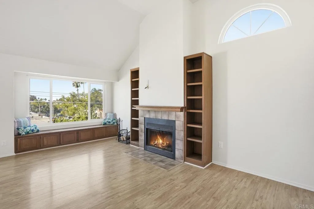 https://cdn.realtyfeed.com/cdn/127/306607557/419b3c0a362b1f13806c26667eadafa3.webp