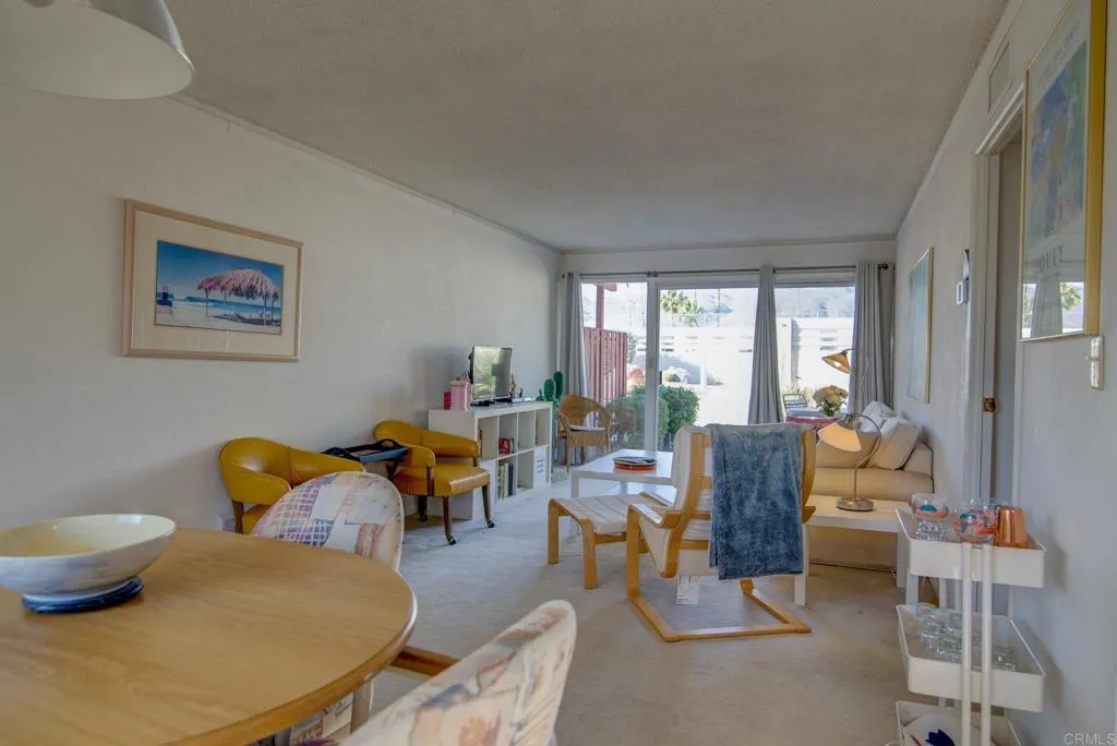 Photo #4: NDP2511569 Listing: Photo #4