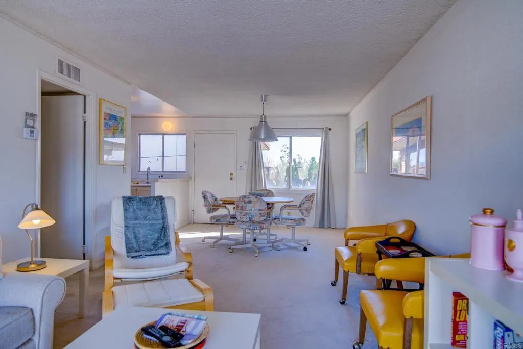 Photo #7: NDP2511569 Listing: Photo #7