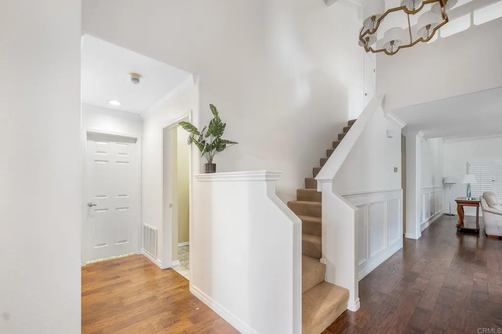 Photo #8: NDP2511570 Listing: Photo #8