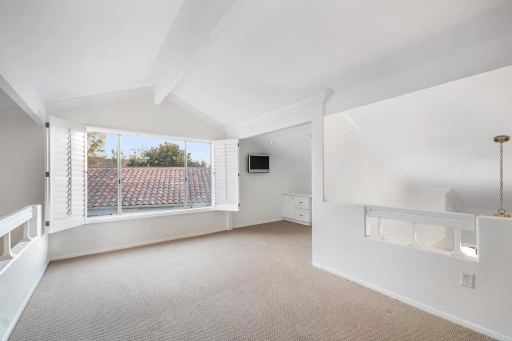 Photo #25: NDP2511570 Listing: Photo #25