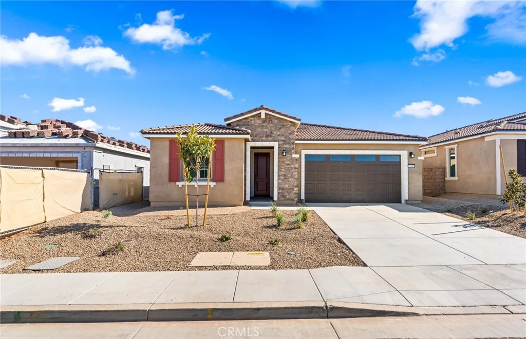 Menifee, CA 92585