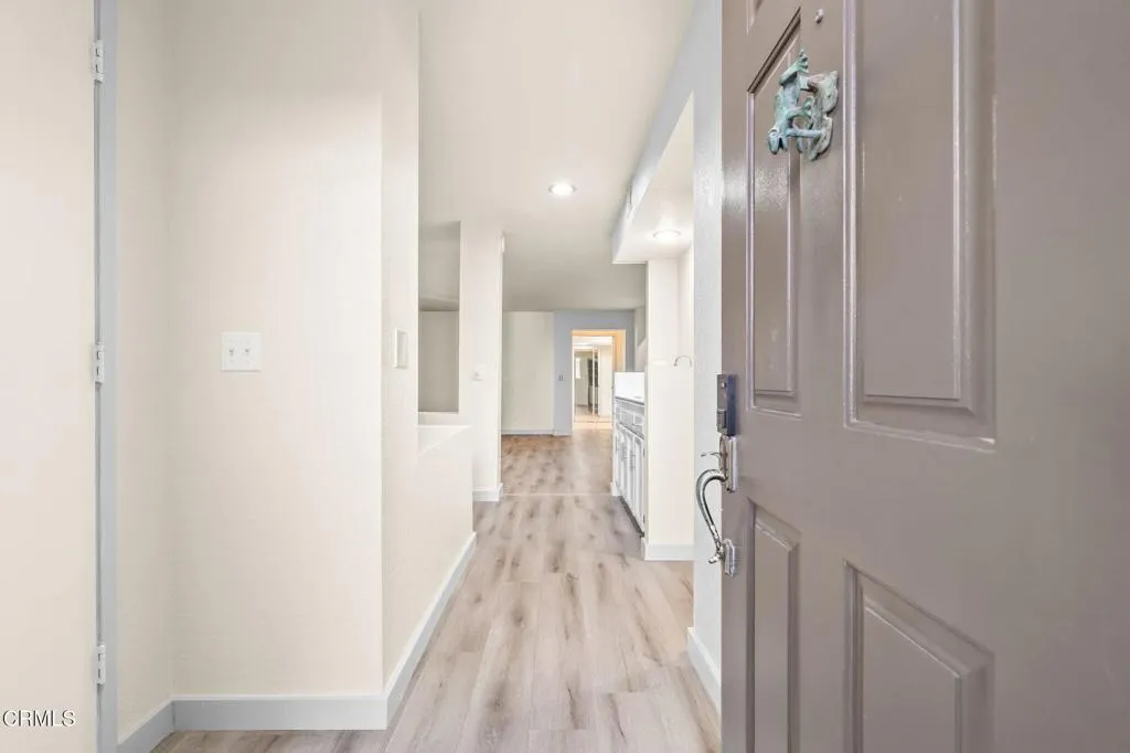 2202 Martinique Lane, Oxnard, CA 93035 - Photo 4 of 39, Oxnard, CA