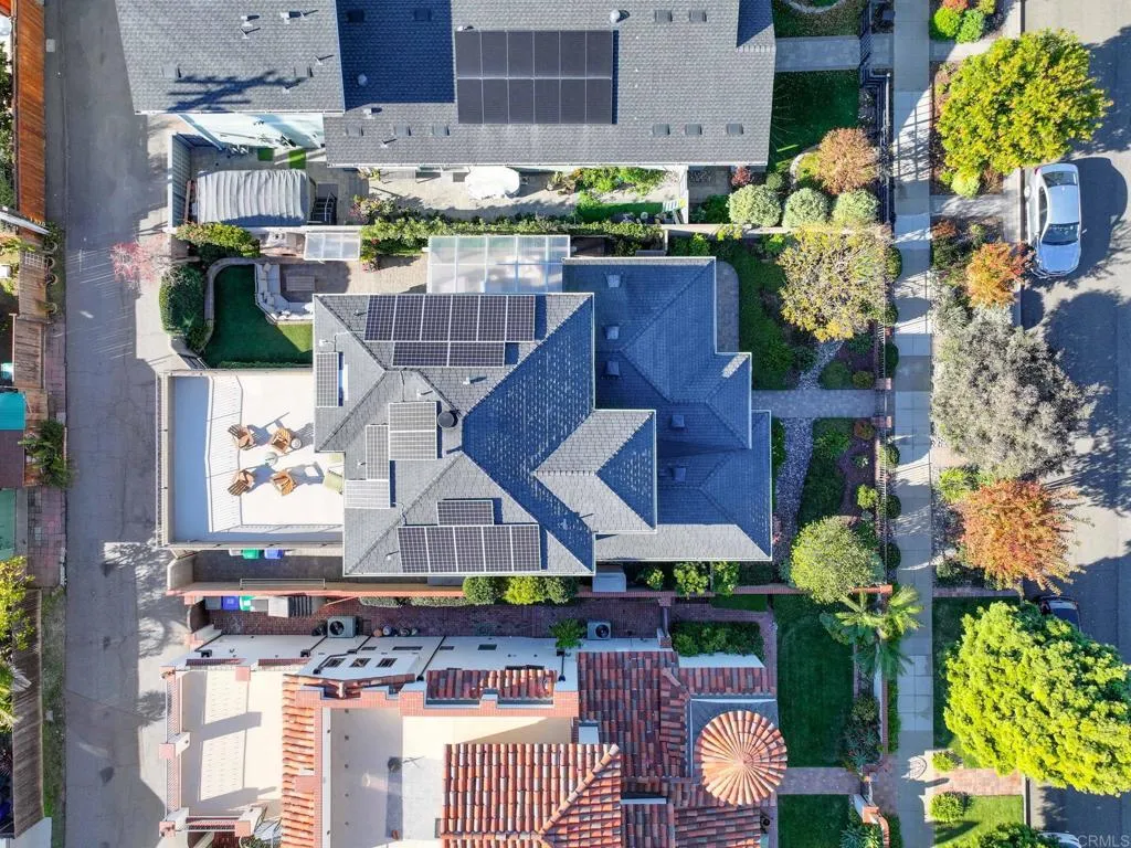 https://cdn.realtyfeed.com/cdn/127/306607677/04d906ce9e961d4ddc3ae1e9e9498571.webp